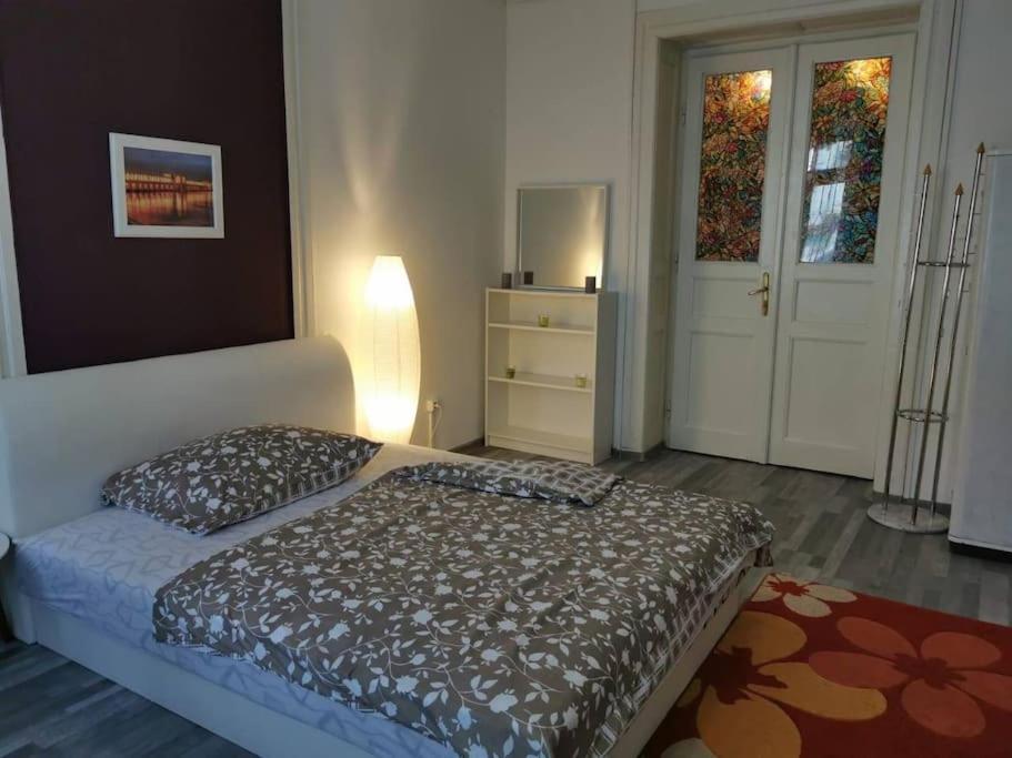Szeged Apartment Extérieur photo